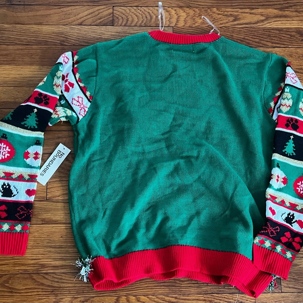 Cat sweater! - Picture 6 of 6